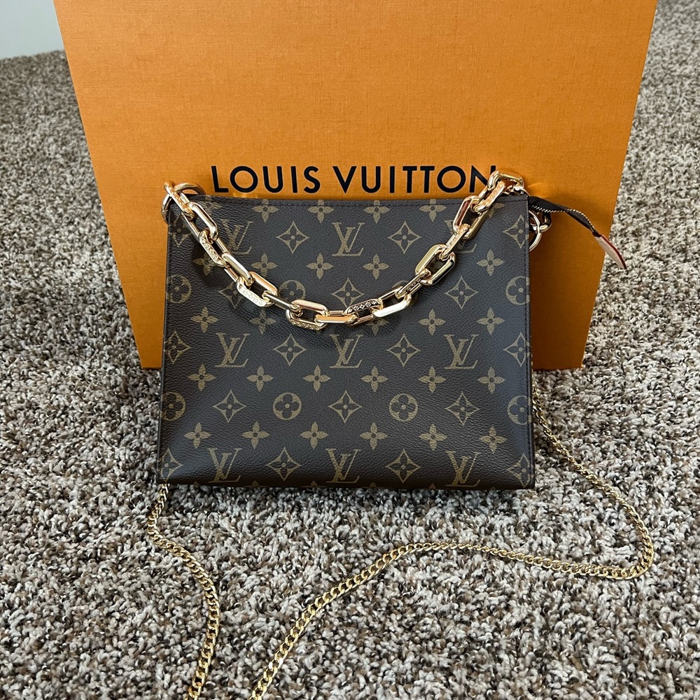 Louis Vuitton toiletry 26 *SOLD